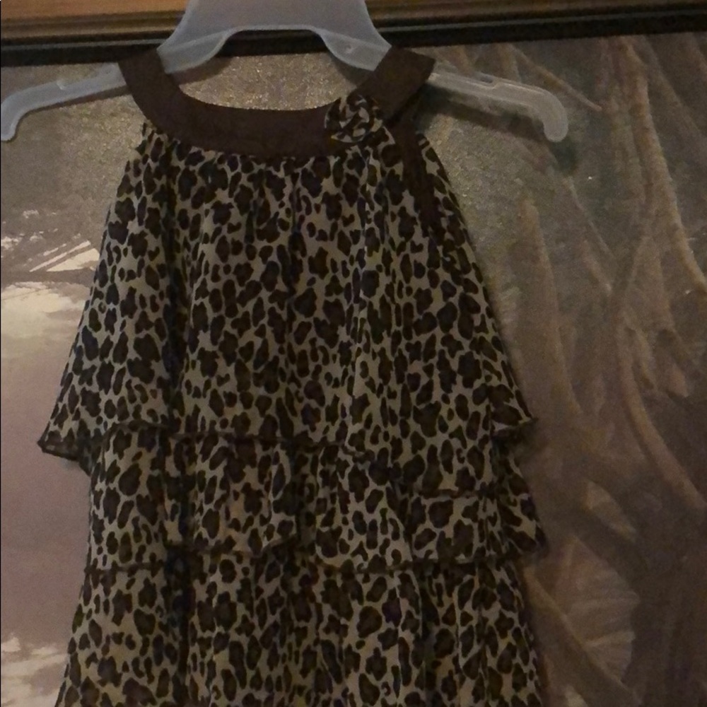 Brown leopard shirt